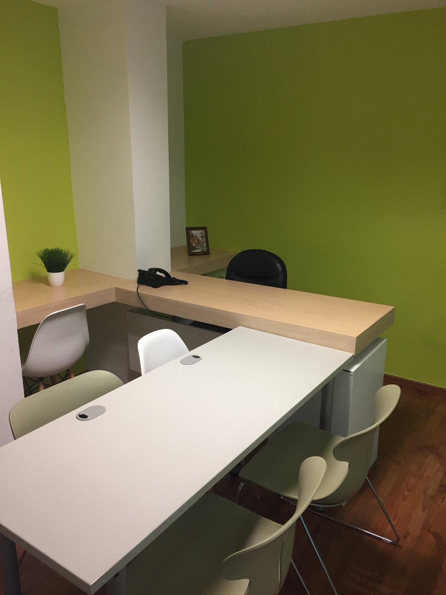 RedCIMA's tweet photo. Renta de Oficinas Amuebladas en una de las mejores zonas de Querétaro, exento de deposito.
Info: gerencia.qro@redcima.com
Tel:(442)2290580 https://t.co/QUoF81ddmI