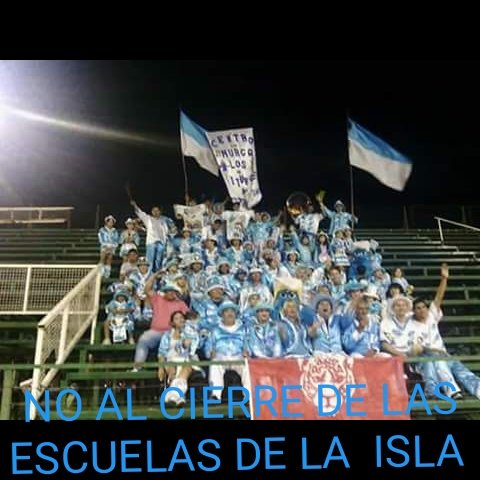 denis_stella's tweet photo. Vamos gente no lo permitamos con los chicos no ellos son el futuro de todos https://t.co/8pCryhmiSs