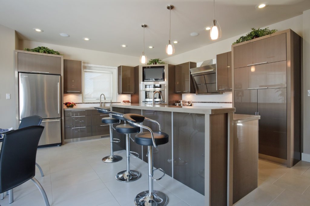 GemCabinets's tweet photo. It can be overwhelming knowing where to begin with renovations. We can help ensure you're confident and satisfied with every decision you make. Our design team will meet with you one-on-one to help you make the best selection for your space and budget.

https://t.co/z9egcuA3QL https://t.co/LLvocQXNjw