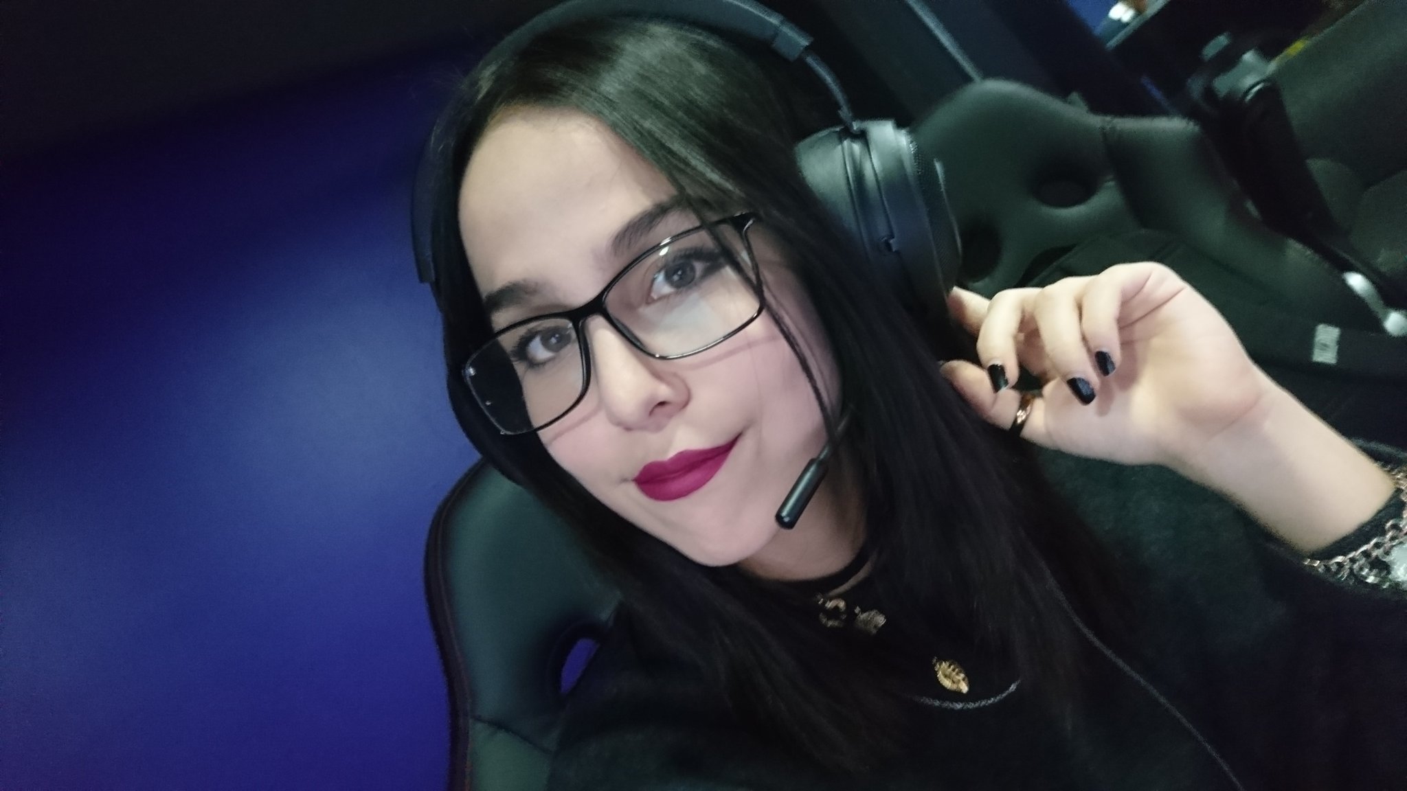 Vita Celestine on Twitter: “Live 🔴 https://t.co/wcNc7vUkDz https://t.co