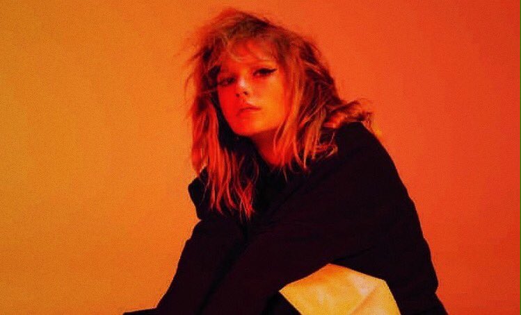 swylesmoodb's tweet photo. we know that it’s over
in the morning, you'll be dancing with all the heartache. https://t.co/hvn8yOgDCK