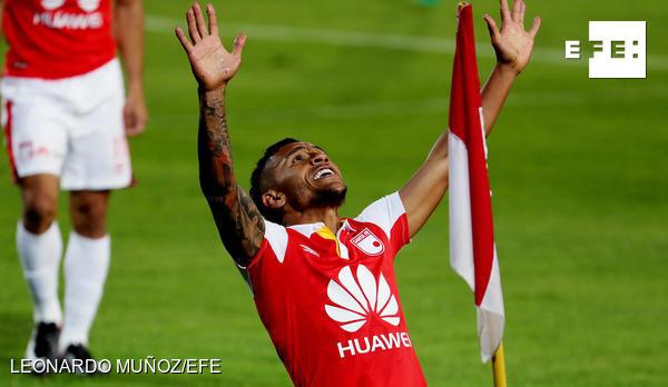 EFEdeportes's tweet photo. Él es Wilson Morelo, máximo goleador de la Libertadores con tres dobletes y protagonista de la clasificación de Santa Fe al grupo de Emelec, Flamengo y River Plate. https://t.co/UpzJ5abF2l
#CopaLibertadores  #CONMEBOLLibertadores 
#SFExSWA https://t.co/lEOfbMKsDM