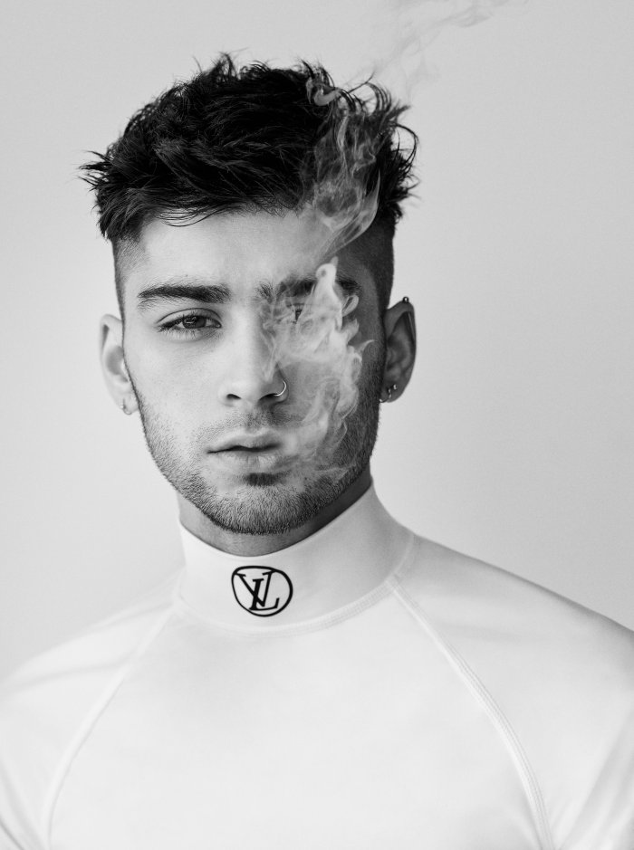 inZAYN_219's tweet photo. Classy 😍
#InterviewGermany https://t.co/AVswCxbhTd