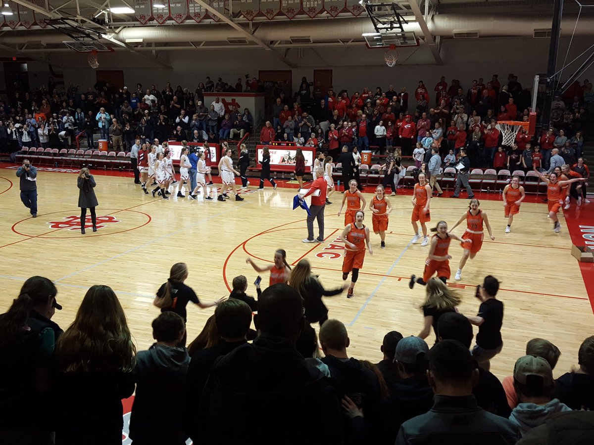 FHSTrojans's tweet photo. ON TO STATE! Trojans defeat Lancers 55-44. GO TROJANS! #OneFairfield https://t.co/6buCsjKgSR