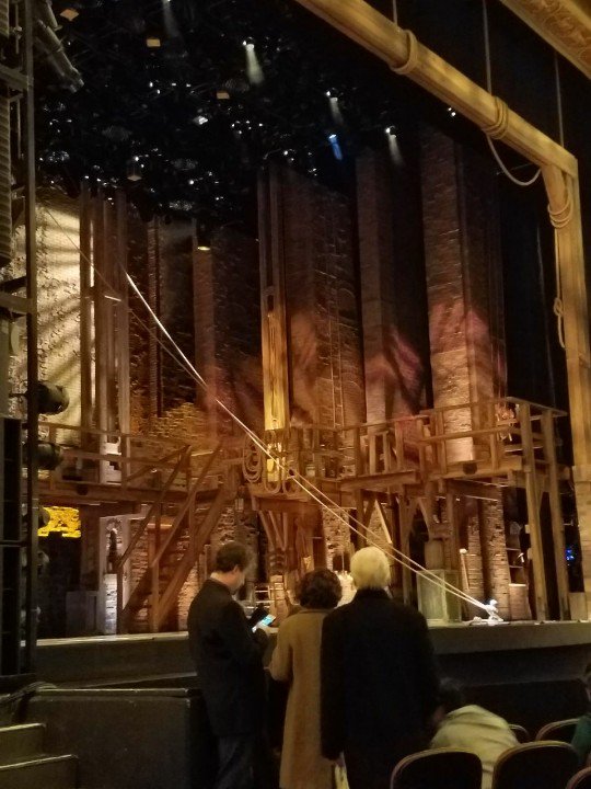 JBarr_EG's tweet photo. ((Excitement. View from the seats.)) https://t.co/AbzpPZBxGW