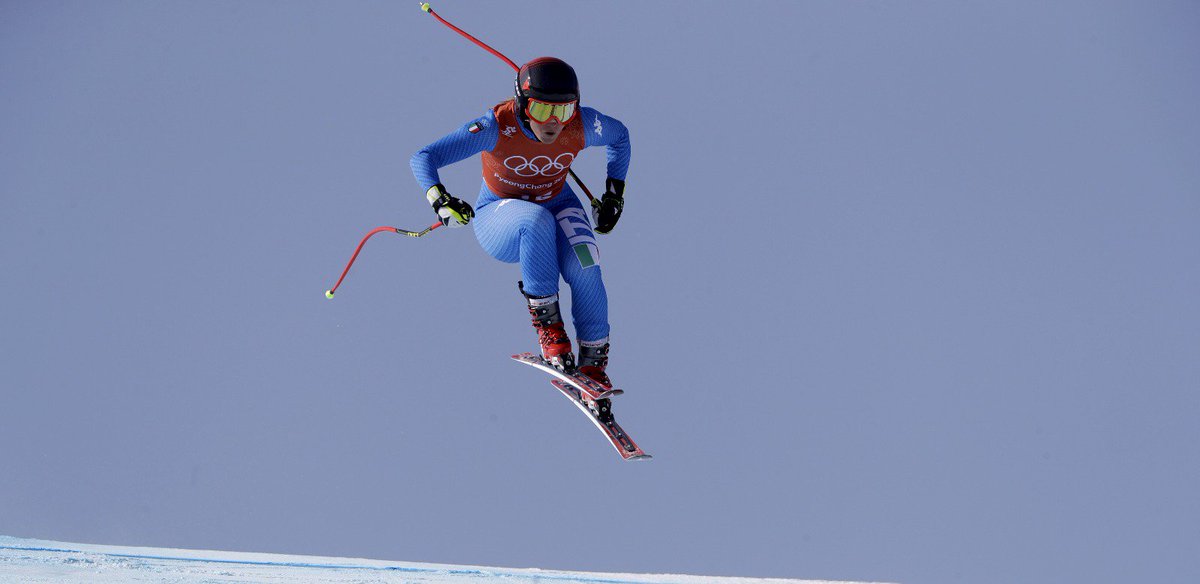 ItaliaTeam_it's tweet photo. TUTTO VERO! 💙

L'ORO in discesa è di Sofia #Goggia! ⛷

RT e Inno di Mameli a squarciagolaaaaaaa!

#ItaliaTeam #FuocosulGhiaccio 🔥❄ #PyeongChang2018 #AlpineSkiing #GOLD @goggiasofia https://t.co/Y3BMXm72E9