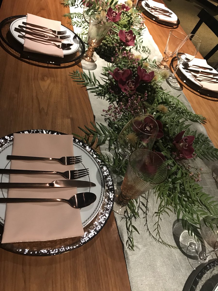 TheNetworkGirl's tweet photo. @AFR_Rentals #969MarketVenue @TheVillage969 In the house supporting our vendor partners! #ILEANCC #ILEA #EventProfs @BrightRentals @49_Square @BentlyReserve @visitoakland @LiveNation https://t.co/EnJsTIGJ4Y