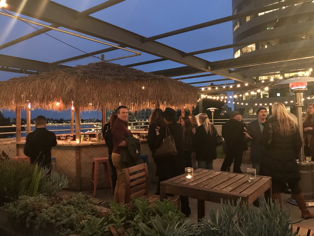 TheNetworkGirl's tweet photo. @AFR_Rentals #969MarketVenue @TheVillage969 In the house supporting our vendor partners! #ILEANCC #ILEA #EventProfs @BrightRentals @49_Square @BentlyReserve @visitoakland @LiveNation https://t.co/EnJsTIGJ4Y