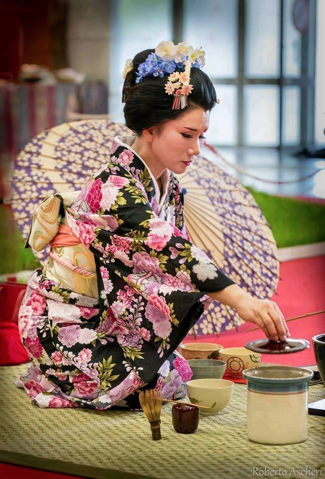 FdellOriente's tweet photo. Ultimo weekend del #FestivaldellOriente di #BolognaFiere il 23-24-25 Febbraio!
Vi aspettiamo a braccia aperte per un evento che vi farà battere il cuore! https://t.co/yO2dLzYFcq https://t.co/WTnGCTLIRJ