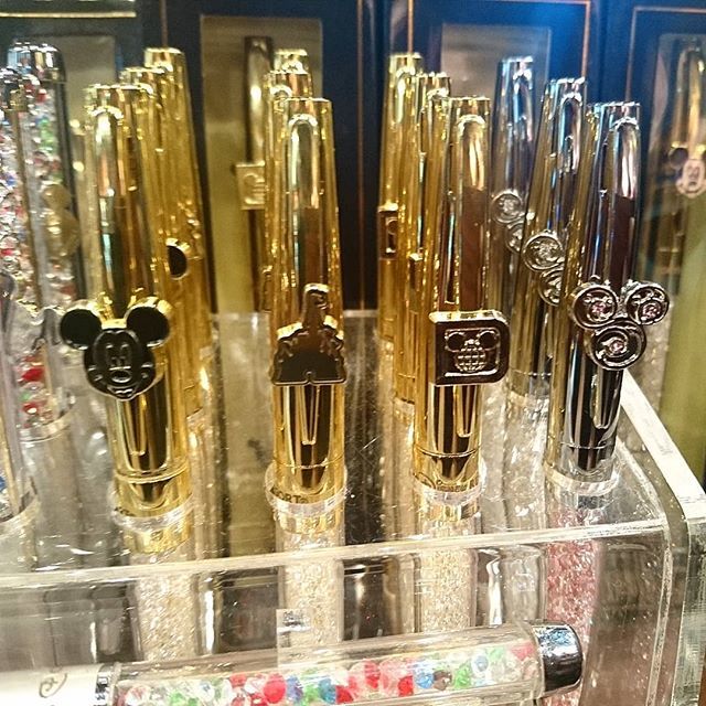 東京ディズニーランドグッズ ライブグッズ買い物代行購入 スグキチャオ シンデレラ城 や ミッキー の飾りがかわいい クリスタルボールペン スグキチャオ 買い物代行 グッズ代行 ディズニー代行 お土産代行 ファッション代行 購入代行
