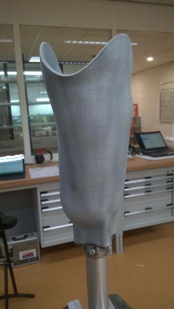 #Super!!#3d-Printing eerste voorzieningslijn#onderbeenprothese wordt vandaag geleverd!#stoer@hulotech@OIMOrthopedie