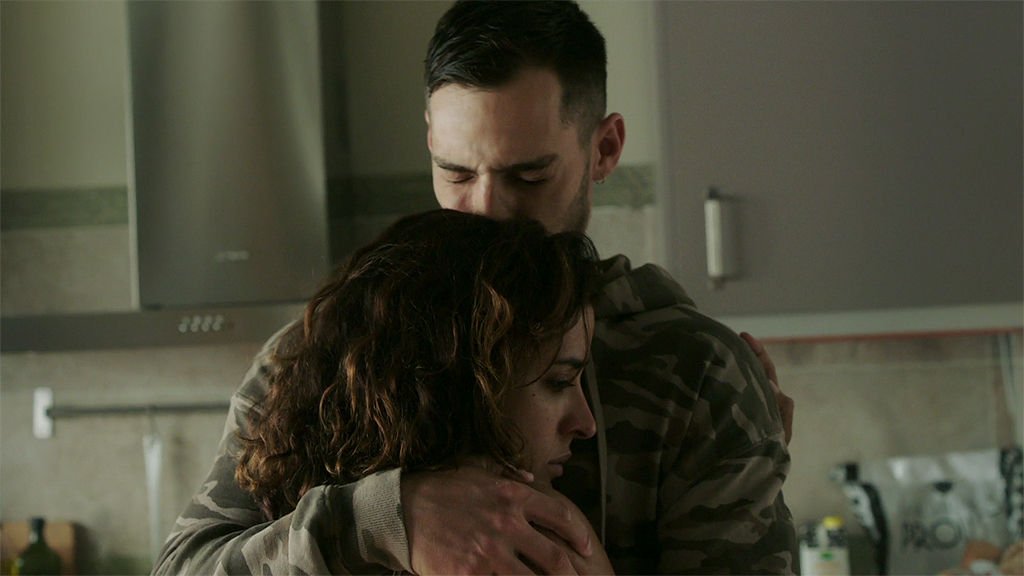 Manuel descubre que José, Lucía y Samuel van a pasar a ser testigos protegidos y no los volverá a ver #ElAccidenteFinal
bit.ly/2oevZQ2