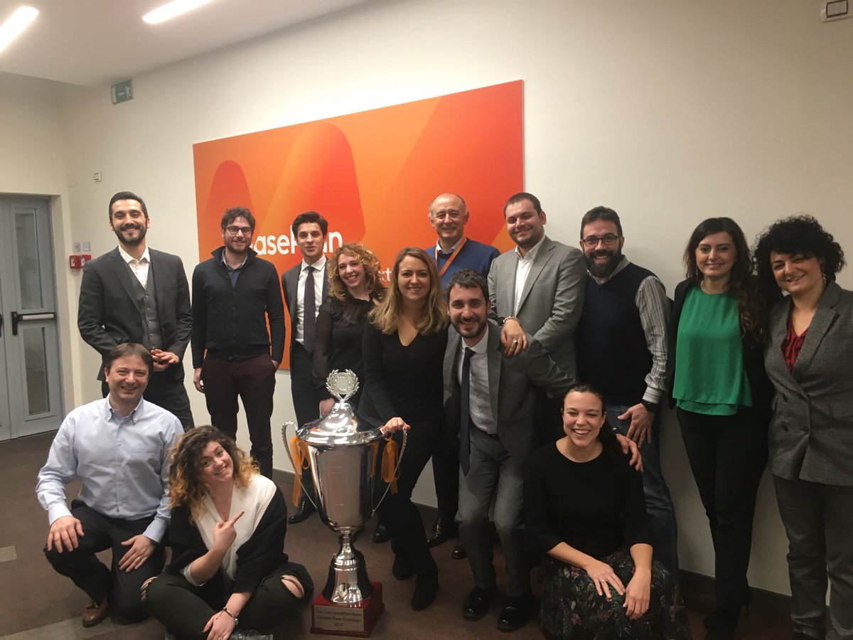 CamacoesIT's tweet photo. Ieri #quartatappa del #YoungTalentNetwork #YTN a #Milano da @LeasePlanItalia. Accoglienza incredibile! #camacoesIT #progetto https://t.co/tnNGvVwjn5