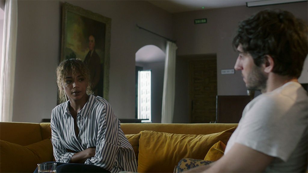 María, a José: “Yo estoy sola, tú tienes a Lucía y a tu hijo. La gente como tú, siempre consigue lo que quiere” #ElAccidenteFinal
bit.ly/2Hy6GAD