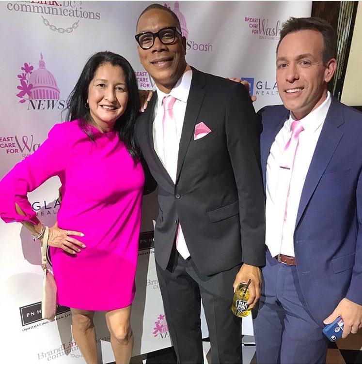 sgiampetroni9's tweet photo. Supporting a cause personal to all. #Newsbash2018 #pressforthecure @OhMyGOFF @TonyPerkinsFOX5 @adamlongoTV @CHICKatNBCS https://t.co/cMV8DTRNaY