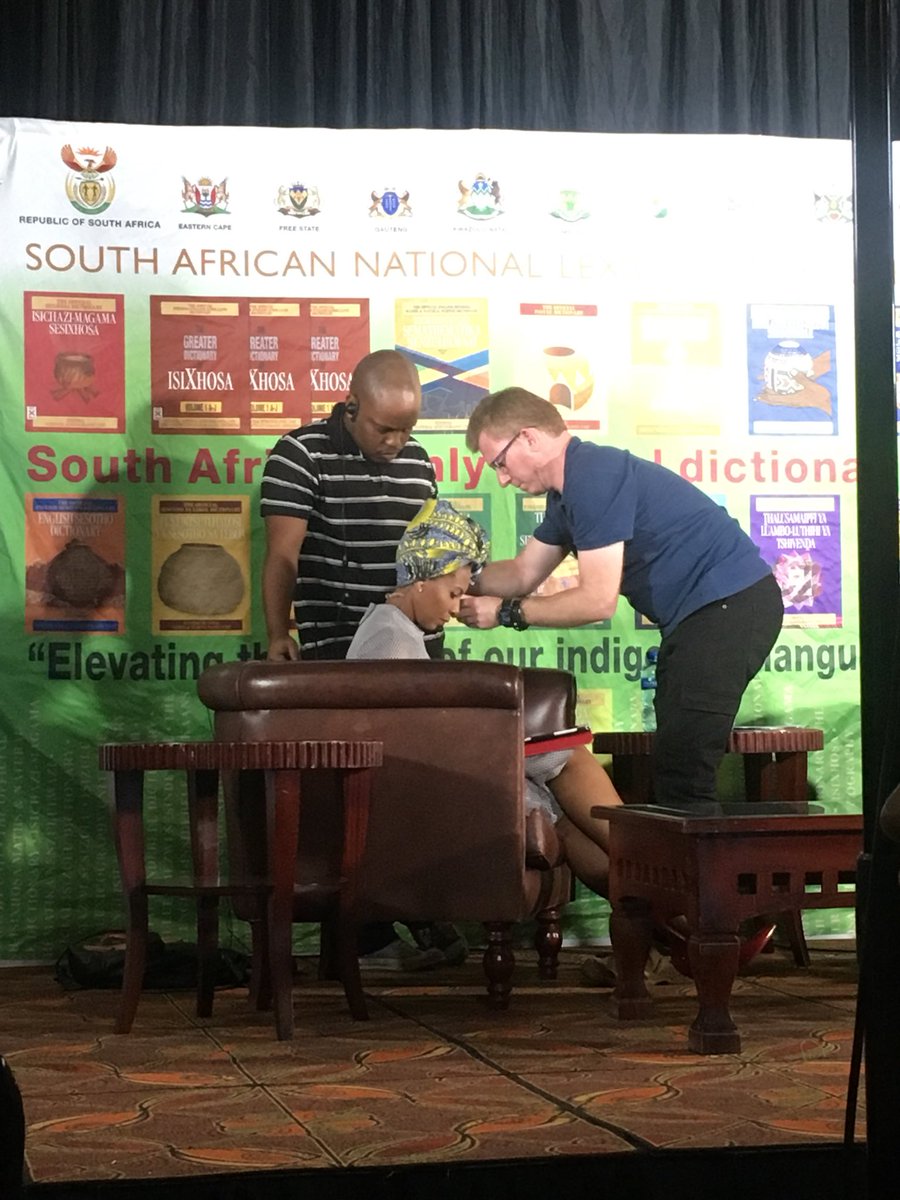 Nosferatu17's tweet image. #SpeakItLiveIt #pansalb getting ready to talk language. Re bua puo @PennyLebyane