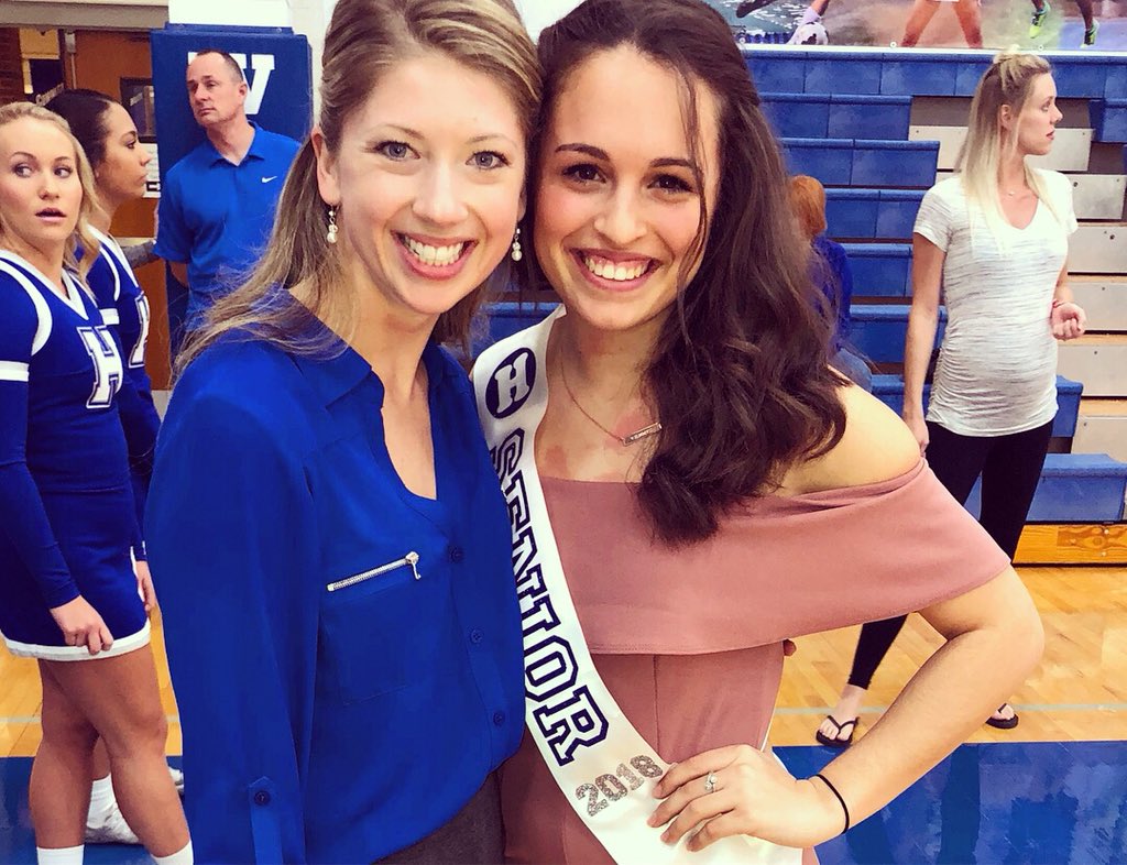 Davidson Cheer tweet media