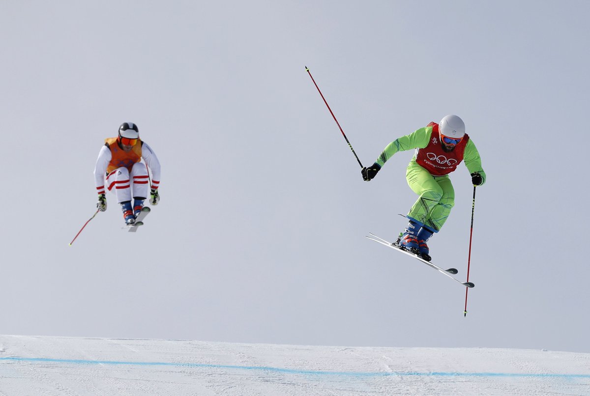 Delo_Sport's tweet photo. Odlično je začel olimpijsko preizkušnjo v smučarskem krosu #FilipFlisar, ki je v kvalifikacijah vpisal peti čas, v osmini finala pa prepričljivo zmagal v svoji skupini in se brez težav prebil v četrtfinale. Srečno! https://t.co/traAf10aDG #skicross #PyeongChang2018 https://t.co/4g1zg5E4nS