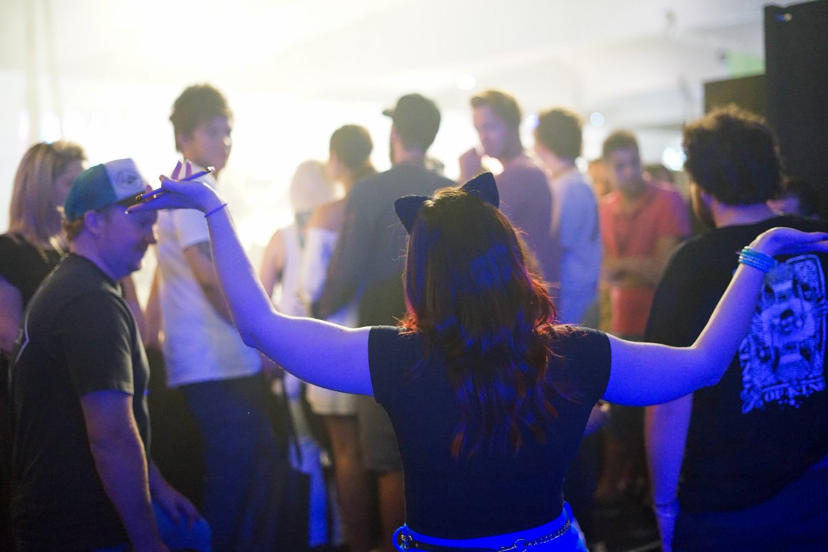 What’s the best way to get a taste of everything at #SEXPO #Sydney 2018​? A Lounge Pass, of course! Get 1 x free entry into each specialty lounge, plus access to the VIP Bar.

Or why not grab a Platinum Pass for unlimited lounge entries?

Buy now at bit.ly/2mP55NI