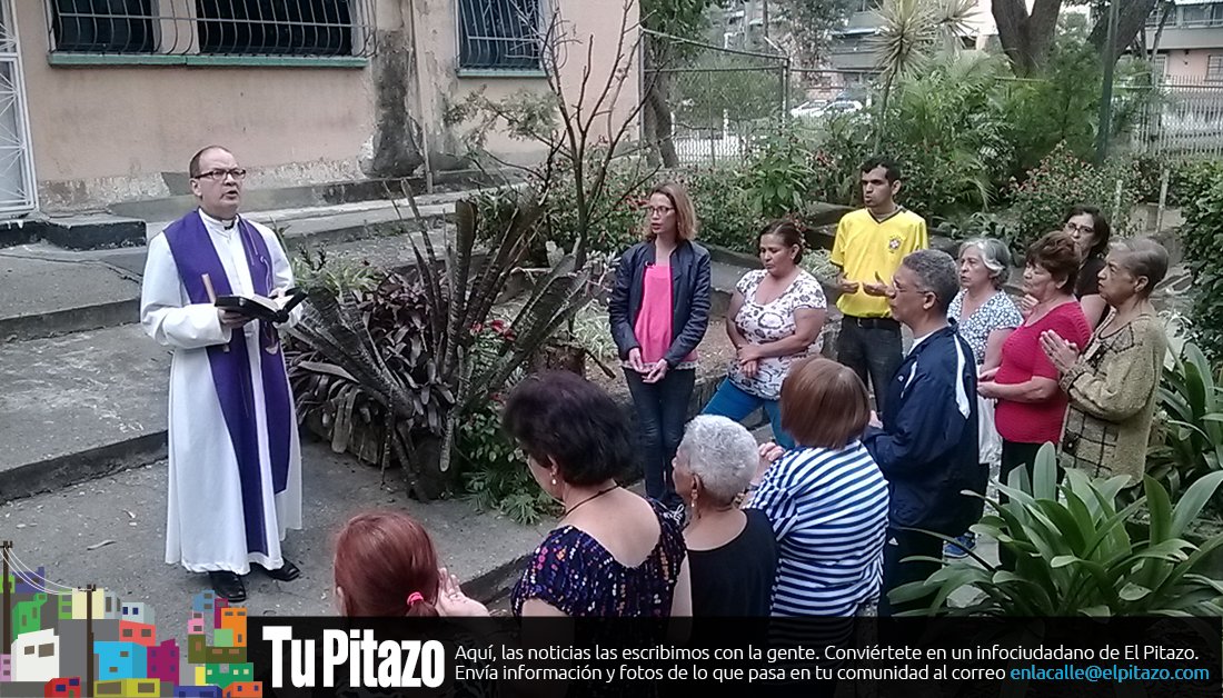 ElPitazoTV's tweet photo. #MiPitazo | Vecinos de Casalta realizaron La Paradura del Niño (Lea la nota completa ingresando al link) https://t.co/oL50bAuoMU https://t.co/7zYVcUdKQd