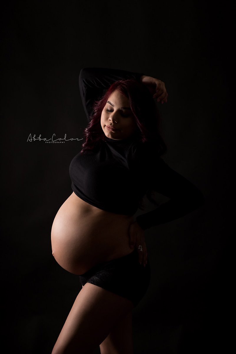 abbacolorphoto's tweet photo. Taking this gorgeous mama’s newborn photos tomorrow! Can’t wait to meet her baby girl!! <3 beautiful set by @Sewtrendyacc https://t.co/hh67PYMgrg