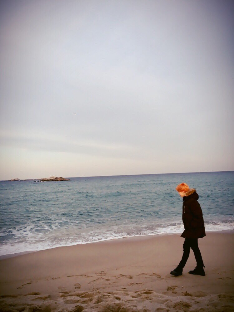 土星 それを埋めてくれたのは 私の親友であり ジミンの幼なじみのテヒョンだった 別れた日もそれから今も いつも私のそばにいてくれた Btsで妄想 T Co Ryxvxn6xpx Twitter