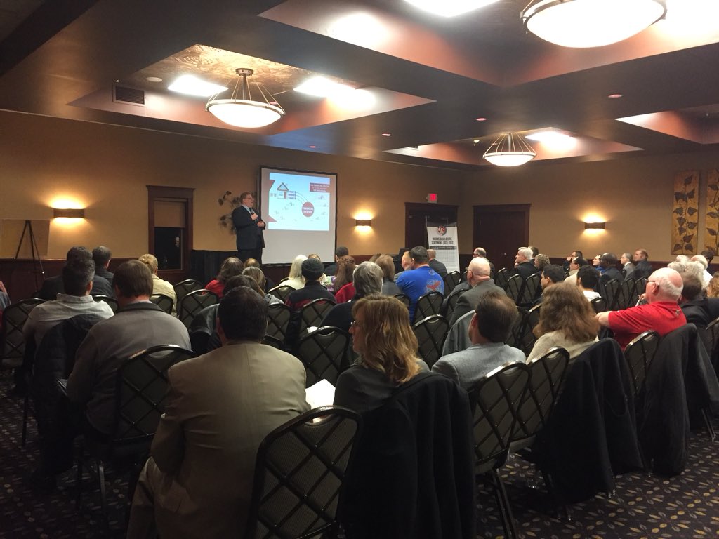 ecblomdahl's tweet photo. Great night in DePere, WI! #TLYAW #Amilliongreenboxes #financialfreedom https://t.co/iNFTcGd3aM