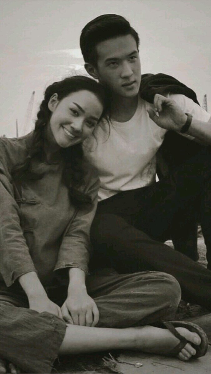 นึกว่าโกโบริกับอังสุมาลิน ภาพสวยมาก

#ชาติเสือพันธุ์มังกร #เจมส์มาร์ #jamesma #เจมส์เดียร์ 
©®paoon88