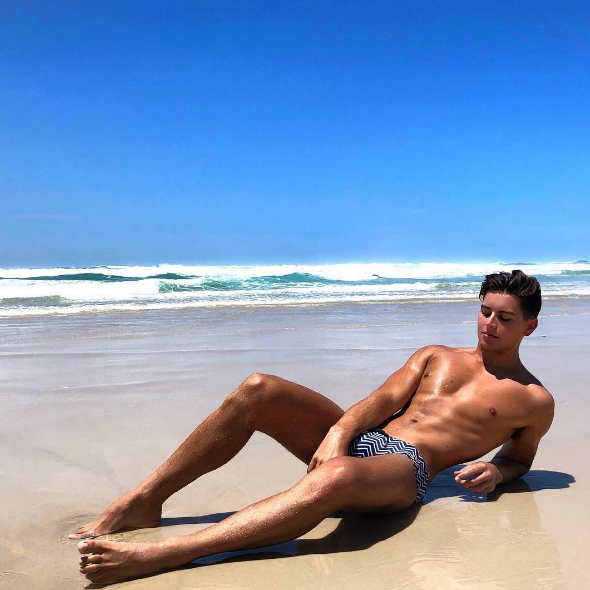MaleHQ1's tweet photo. #Beachday in #2EROS #Chevy #Swimtrunk. #Aussie arrivals at #02-06, Ming Arcade (opp Hard Rock Cafe), 21 Cuscaden Rd, #Singapore 249720. Online at https://t.co/9TE0XM0k0N

#malehq #swimwear #swimgear #AussieHunk #AussieStud #AussieJock #sgboy #sgboys #sgguy #sgguys #hunks #studs https://t.co/nsTyuxdKLJ