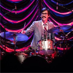 ProRacketCases's tweet photo. Welcome to the family @arthurvint 😎 New York based drummer &amp; composer Arthur Vint performs with Arthur Vint &amp; Associates, Postmodern Jukebox, Zephaniah OHora, Vince Giordano &amp; The Nighthawks and many others. He has been using Protection Racket cases for 10 years! #WeAreFamily https://t.co/mWLWAAd3YU