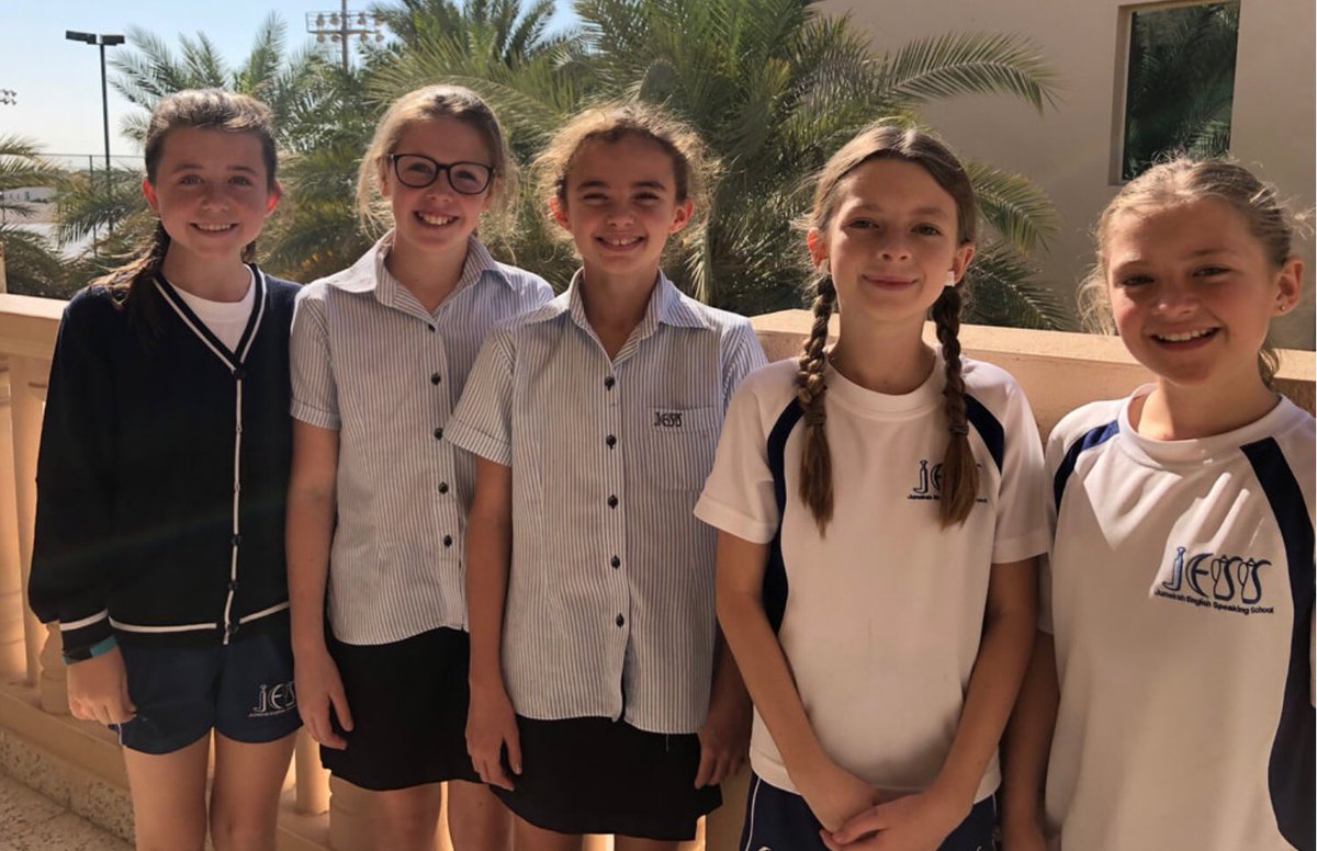 f1thunderstruck's tweet image. ThunderStruck team photo!! 😀 #thunderbeforelightning #formulaethara 🦄