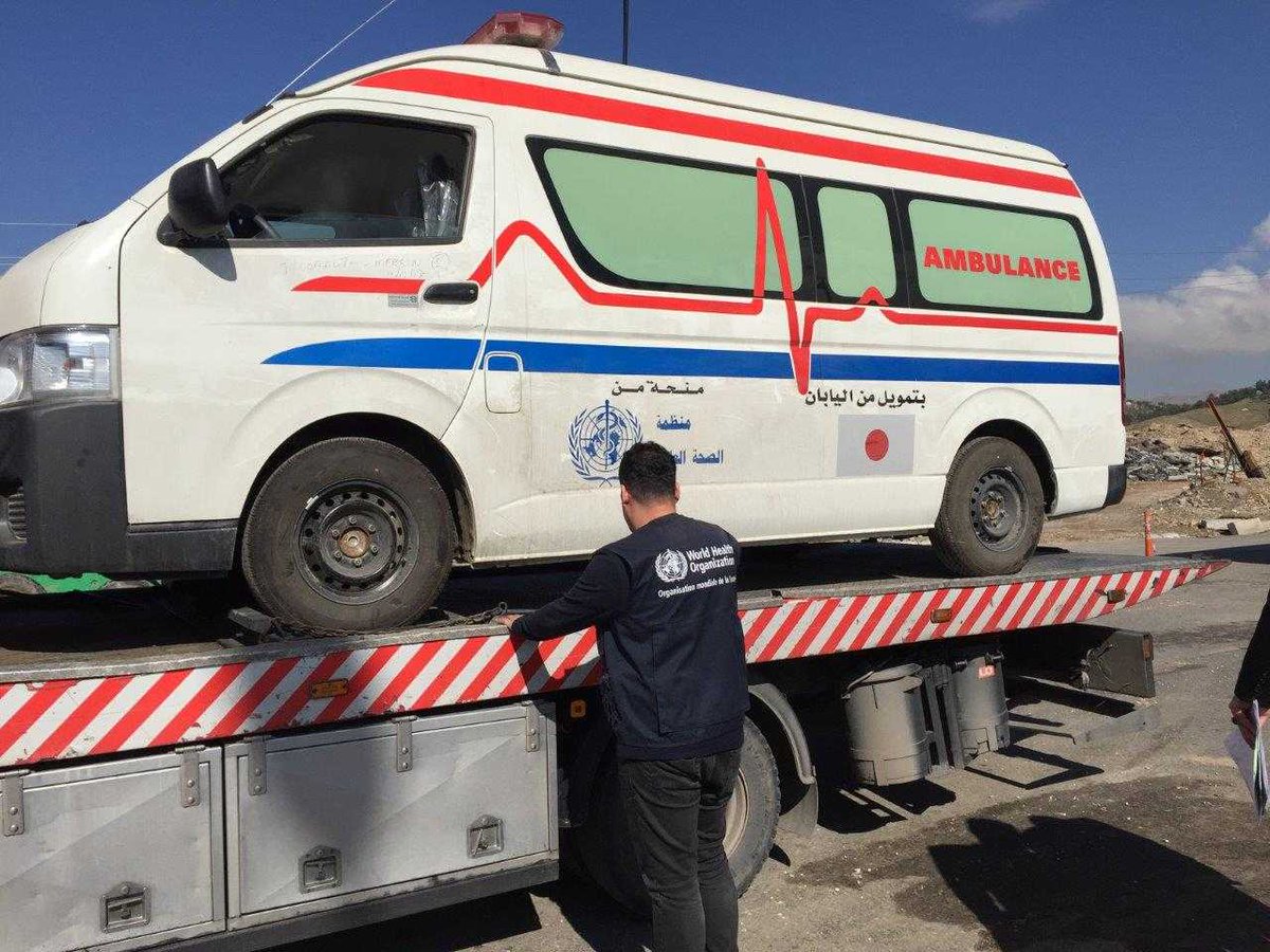 WHOEMRO's tweet photo. More ambulances = swift reach of healthcare in #Iraq. Contribution from the people of #Japan enabled @who to hand over 5 ambulances to health authorities in Erbil, Duhok, Suleimaniya yesterday. @mofaJapan_en #healthyIraq https://t.co/JeeEdUZUeB