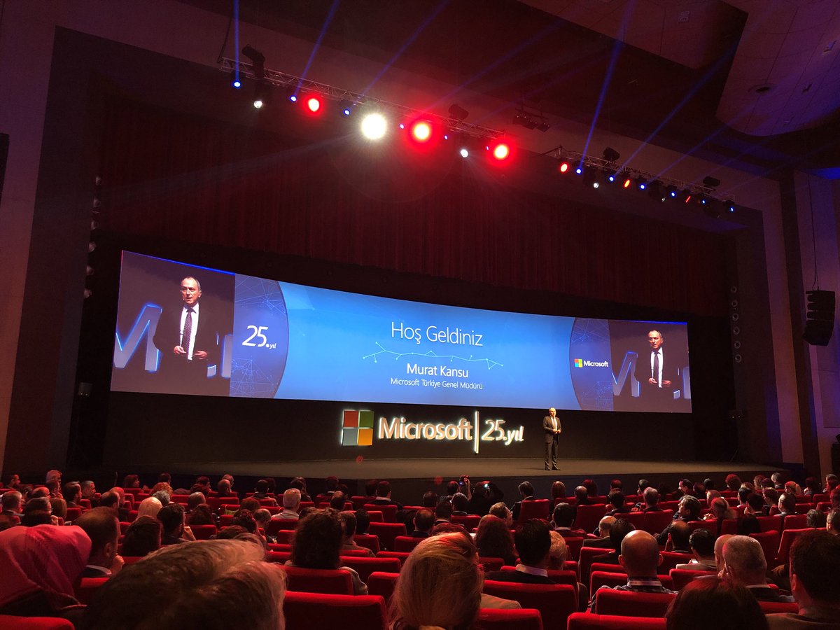 25’inci yılında Microsoft.... #TeknolojiZirvesi2018 <a href="/mkansu/">Murat Kansu</a>