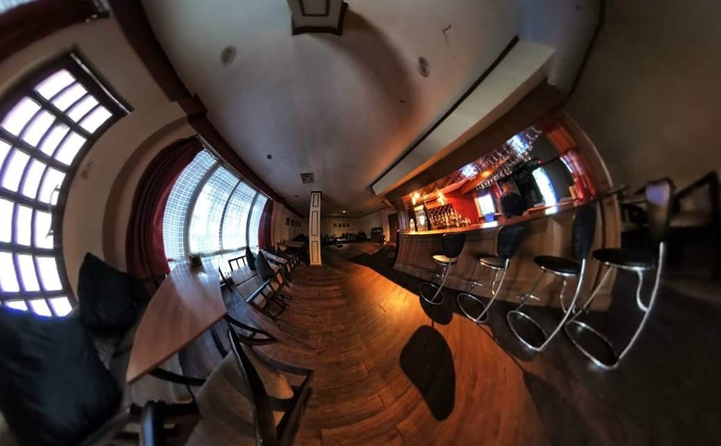 Take a #360 #degree #virtual #tour of #Landmark #Hotel #Guwahati. Click on the link here: thelandmarkhotels.in/360-virtual-to…
.
.
.
#360virtualtours #vr #photography #YellowTable #resturant #ThePiano #bar  #stadium #view for #marriage #party #conference