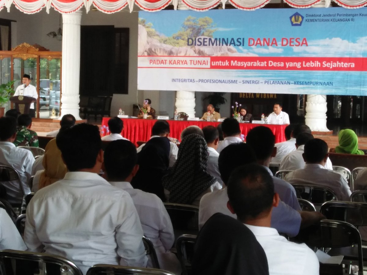 TppKecTulangan's tweet photo. #BhaktiPendampingDesa
siap mengawal #PadatKaryaTunai utk masyarakat Desa yg lebih sejahtera,
#tppdeltasidoarjo
#tppijawatimur

@jokowi
@EkoSandjojo
@anwsanusi
@taufikmadjid71
@fachrilabalado
@tppindonesia
@DewantoAndry
@kpw4jatim
@P3MDSidoarjoKab https://t.co/YYgzUlIl3s