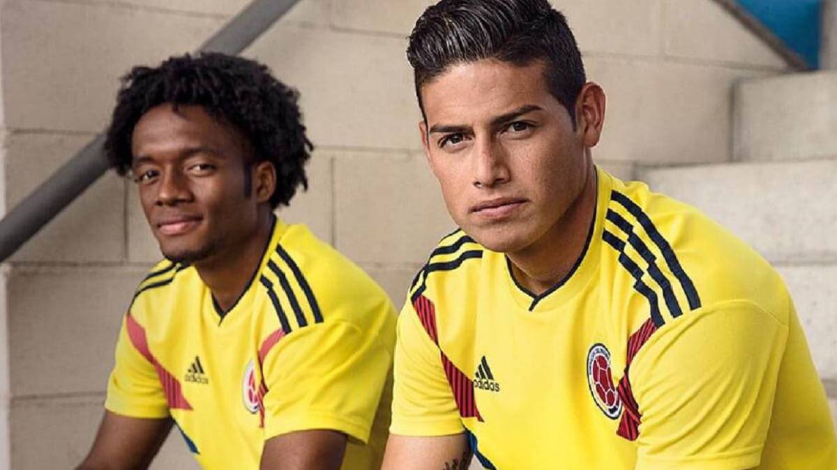 Go_JerseysNG's tweet photo. Columbia World Cup 🏆 Home Jerseys Now IN STOCK. 
Plus Customization.
Nationwide Delivery.
Available in Sizes: S, M, L,XL.
DM to Place an ORDER. https://t.co/xp948yQCot