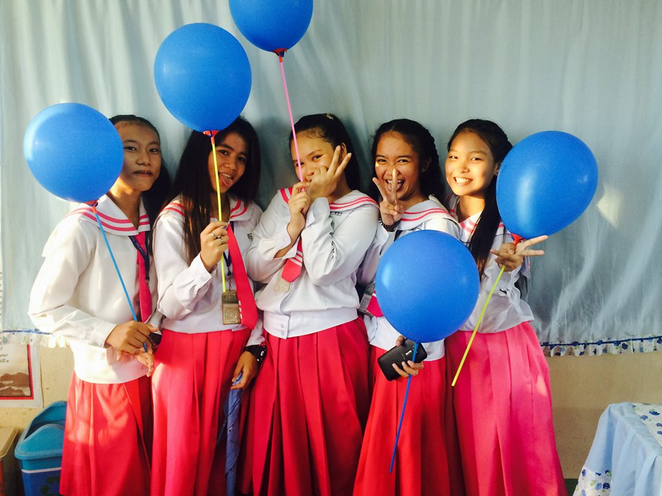 nicolealaba's tweet photo. BestFriends Goals 😀😇😍😘 https://t.co/lUw5icfsi4
