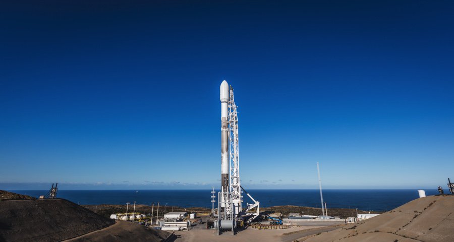 SpaceflightNow's tweet image. A SpaceX Falcon 9 rocket, powered by a previously-flown first stage booster, is set for launch from California at 6:17am PST (9:17am EST; 1417 GMT) with the Spanish Paz radar observation satellite and two broadband test payloads. Live coverage: spaceflightnow.com/2018/02/16/fal…