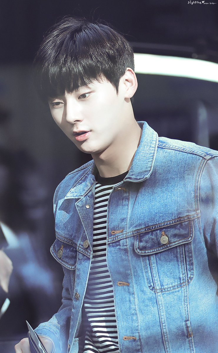 sightline0809's tweet photo. #황민현 #민현 #워너원

171002 https://t.co/5thkauSp3A