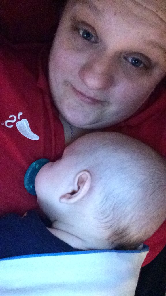 AshleyPolasek's tweet photo. Last minute cuddles before work!!! #mommyandson #chilislove #lifeisgood https://t.co/oQXBxD23bQ