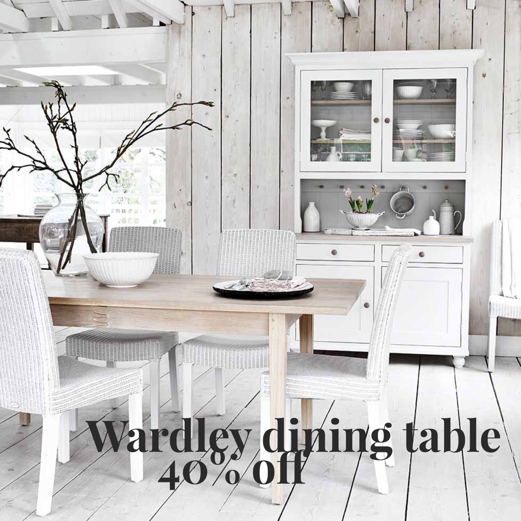 neptunecanterby's tweet photo. Our Wardley #table is beautifully made from solid #oak. Left unadorned, it’s statuesque and commands attention without even trying. This #exdisplay piece is now ready for its forever #home, with an attention-grabbing 40% off. #Canterbury #furniture https://t.co/3iWJFFxg0k