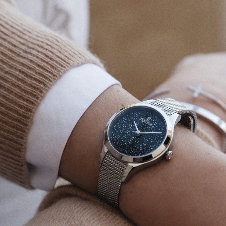 FestinaEs's tweet image. ¡No olvides tu reloj Mademoiselle para hacer que tu look sea único! #Festina