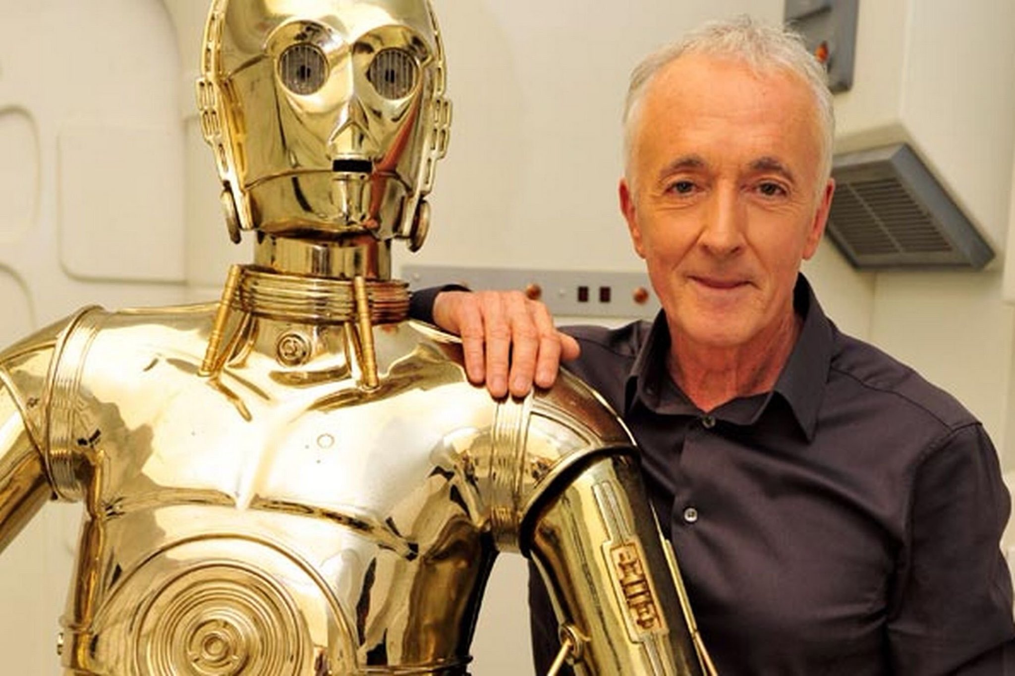 Happy Birthday Anthony Daniels! We love you C-3PO! 