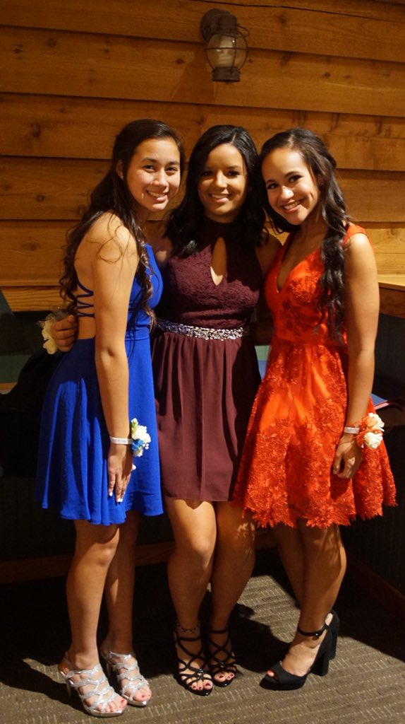 RundCammy's tweet photo. @thomassjasmine happy day of birth !!!!! i hope you have a bomb day can’t wait for this weekend 😈😈😈🤑 🤐miss socca with you https://t.co/NGwfE6UaKA
