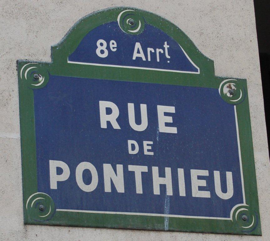 Commissariat Paris 8 tweet media