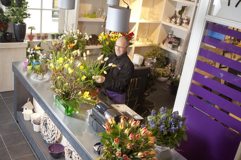Amsterdam Flowers tweet media