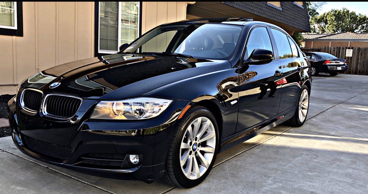 gorgelysa's tweet photo. I'm so inlove. π€ #baller #bimmer #bimmergang #bimmerchick #bimmerbaby #blackonblack #BMW328I https://t.co/jHI8xkKliw