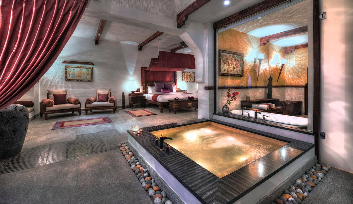 Visit a bygone era (without forgoing modern comforts, mind) at the magnificent Evolve Back Kamalapura Palace Hampi, 
Yet another treasure to uncover at Further East this November.
See who else on 'The List' furthereast.co/guest-list #furthereast