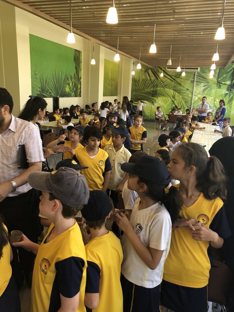 Horizon_Year4's tweet photo. Some pictures of #HorizonYear4 at our workshop this morning on the cultural trip. #HorizonHappiness https://t.co/9Lx7XKdISj