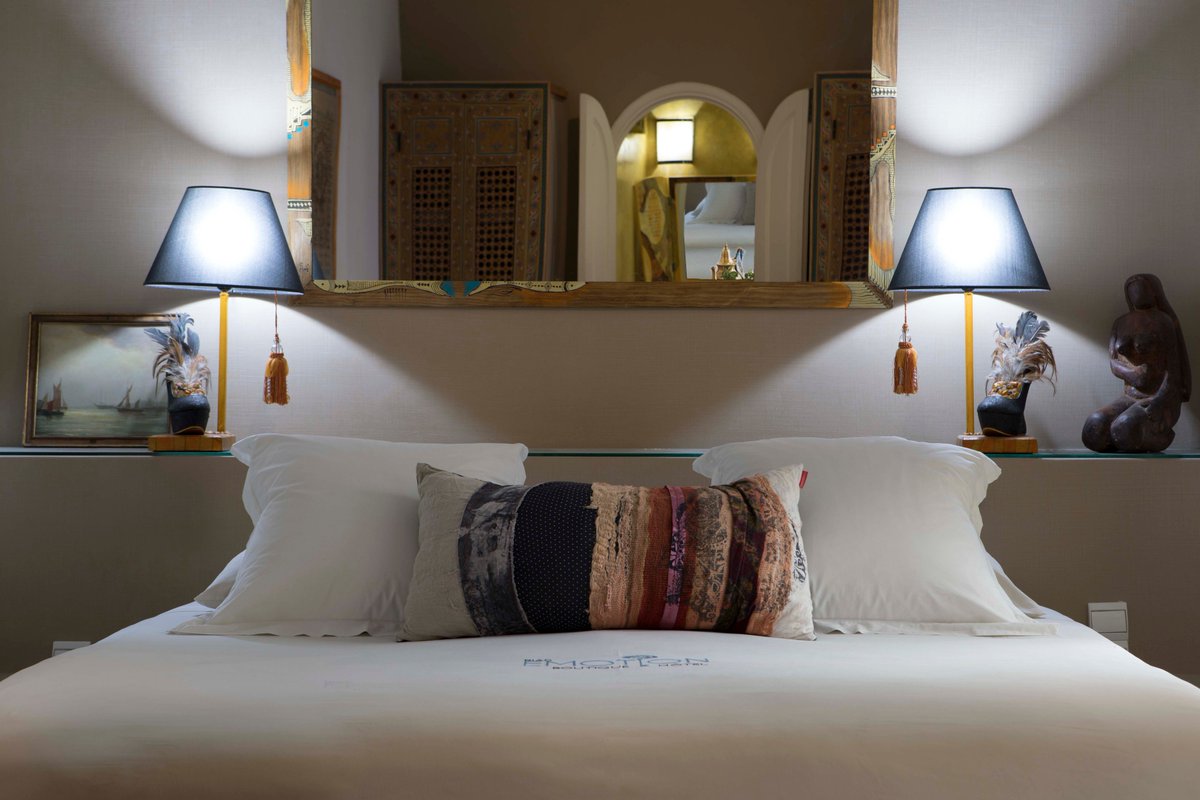 RiadEmotion's tweet photo. Nouvelle identité visuelle &amp; nouvelle deco de la chambre Alizé 
#Essaouiratrip #Mogador #Liveanexperience #GuestandHouse #guest #Luxuryriad #riademotion #Orientalchic #Alizé https://t.co/mzv956iYri